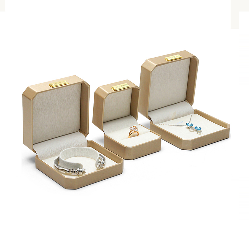 custom wholesale jewellery leather boxes with logo design for women for jewelry gift packaging