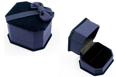Customized jewelry packaging box, what materials are available